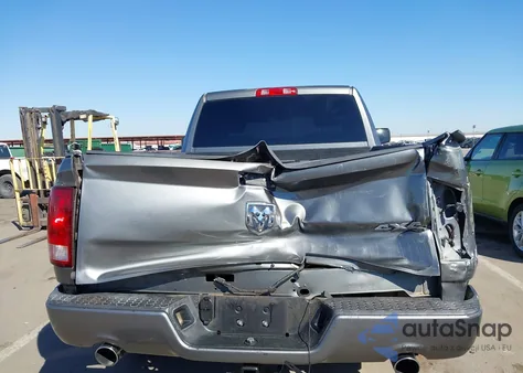 2013 Ram 1500 Express z USA, uszkodzony, nr VIN 3C6JR7AT9DG508066